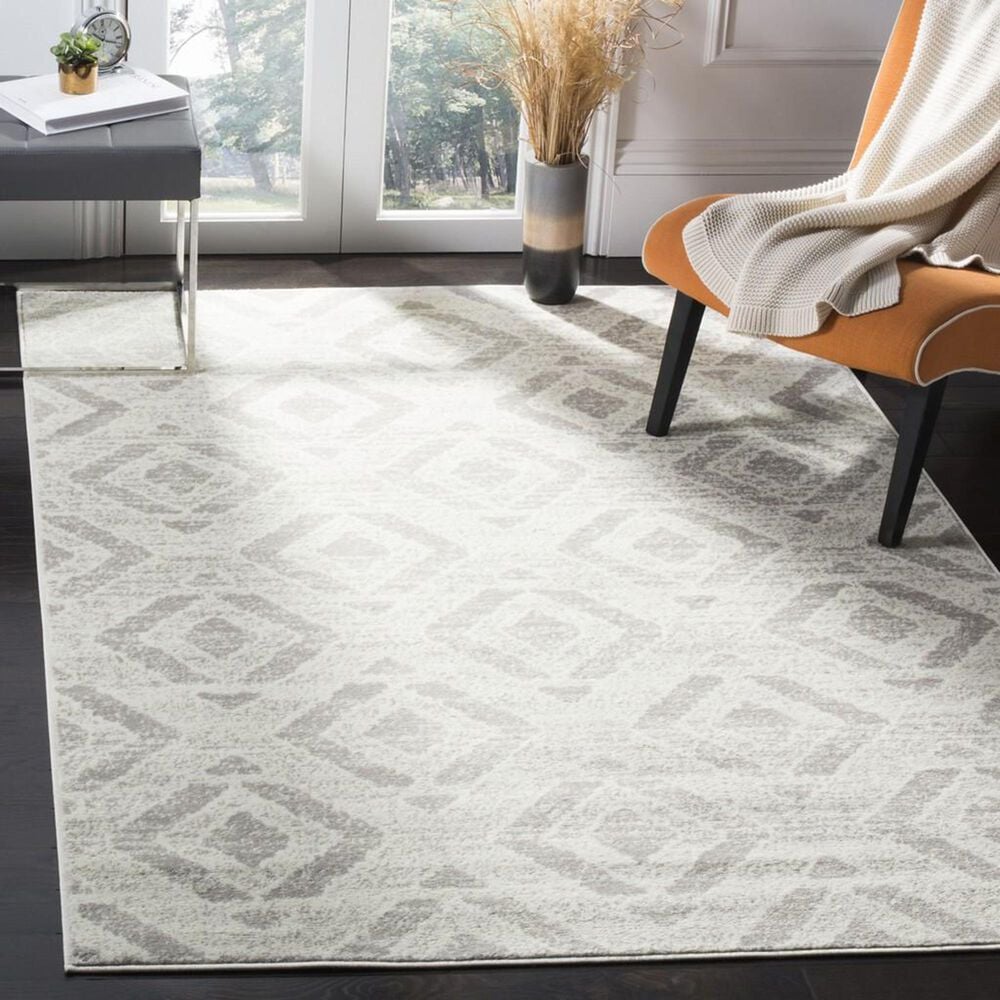 Safavieh Skyler SKY190H 6&#39; x 9&#39; Ivory and Gray Area Rug, , large