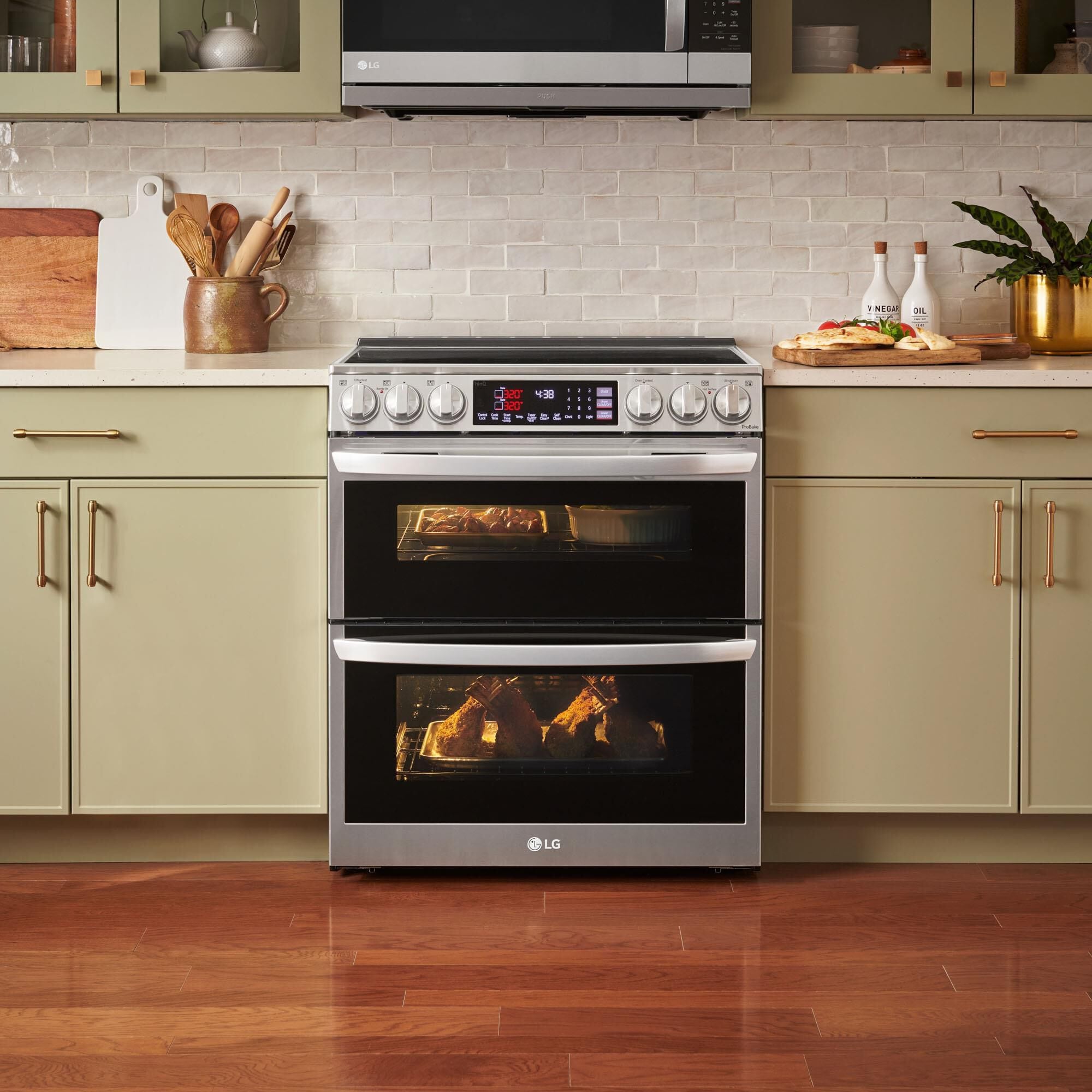 Double oven store drop in range