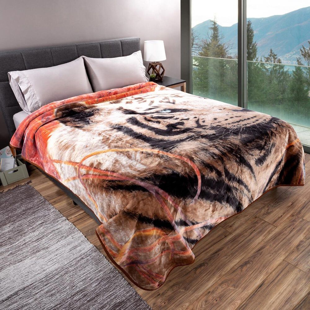 Timberlake Lavish Home Oversized Woven Plush Blanket in White Tiger, , large