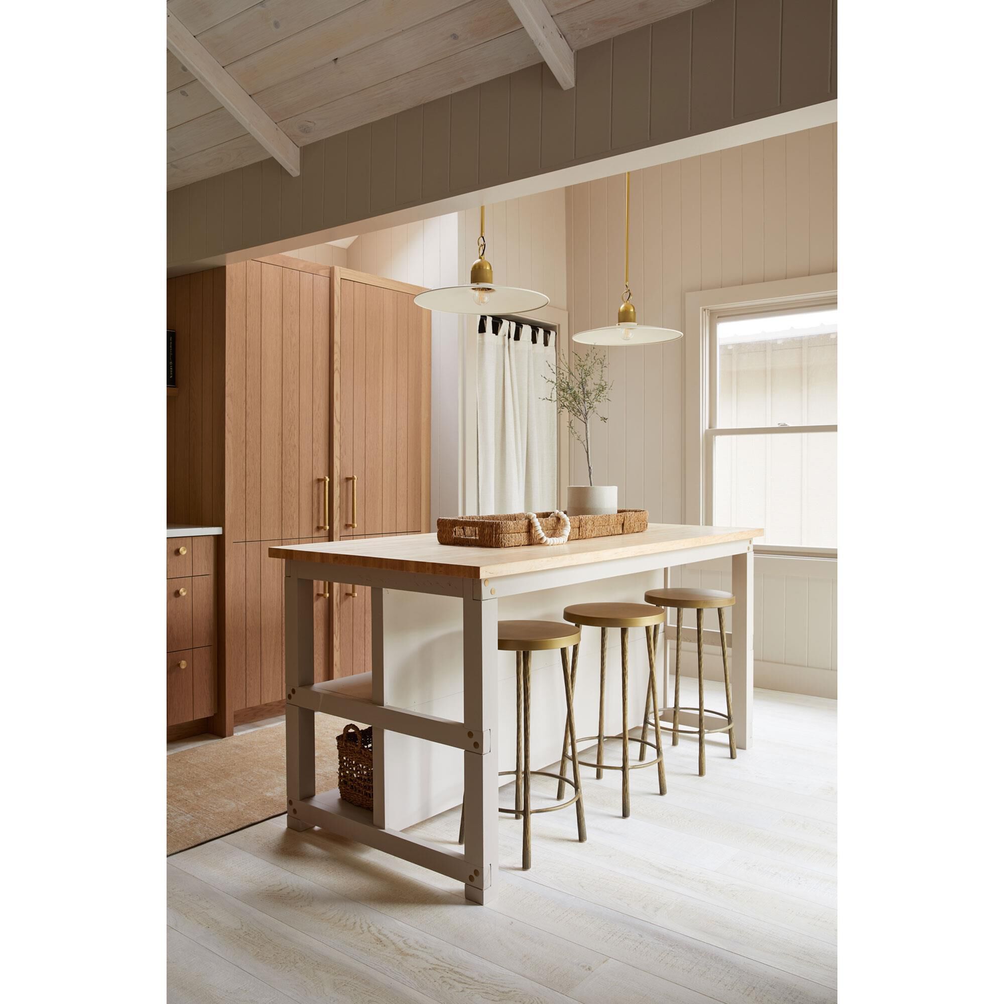 Mitzi Lighting Leanna 1-Light Pendant with Soft Cream Shade in