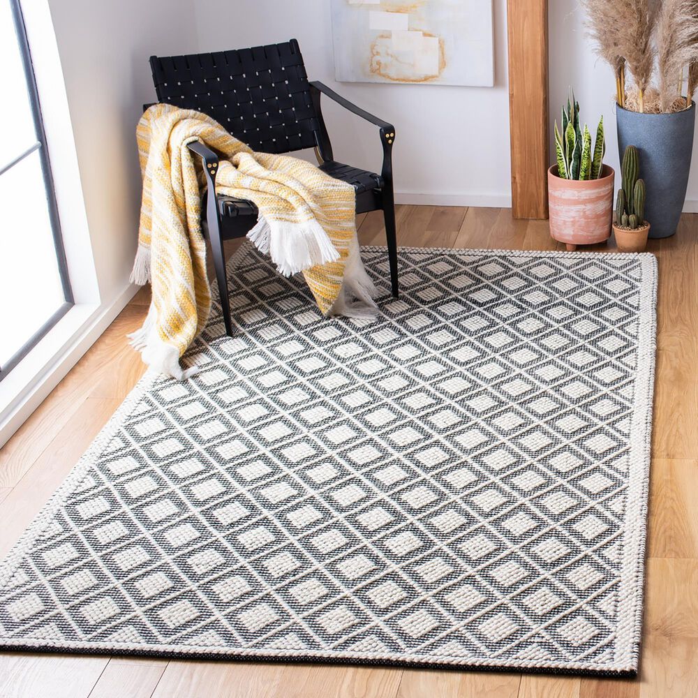 Safavieh Natura NAT475A 4&#39; x 6&#39; Ivory and Black Area Rug, , large