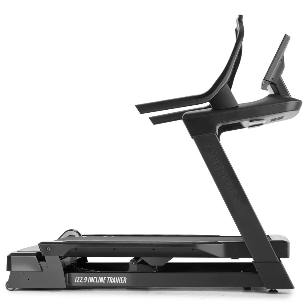 FreeMotion 22 Series Incline Trainer in Flat Black, , large