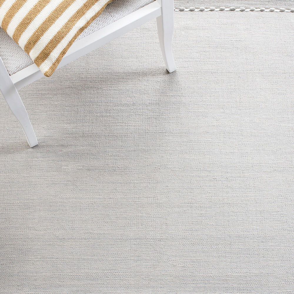 Safavieh Montauk MTK215F 6&#39; x 9&#39; Grey and Ivory Area Rug, , large