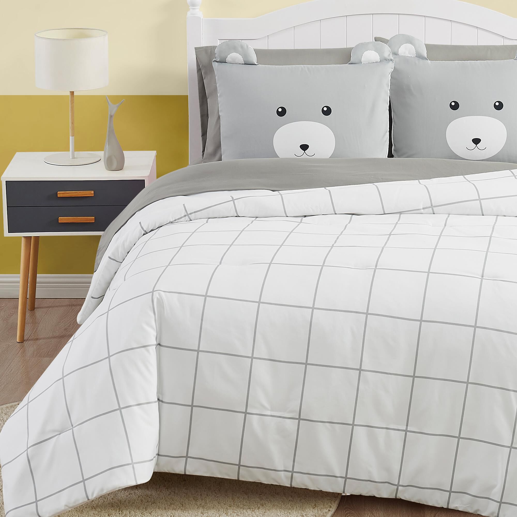 Pem America Bear Hug 5 Piece Twin Bed in a Bag in Grey and White NFM