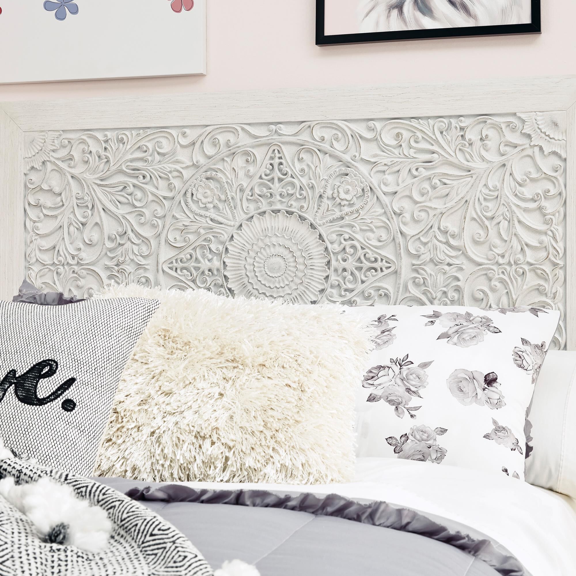 Signature Design by Ashley Paxberry Full Bed in White Wash NFM