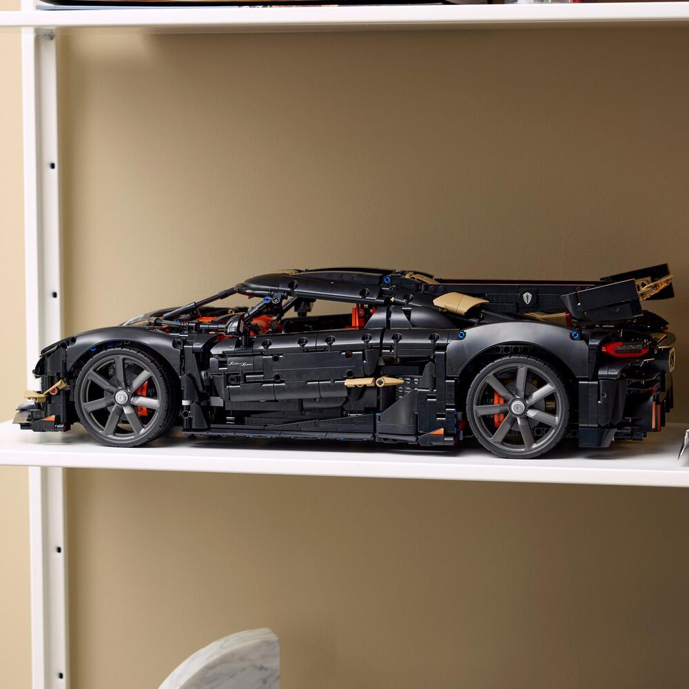 LEGO Technic Koenigsegg Sadair Spear Megacar Building Set, , large