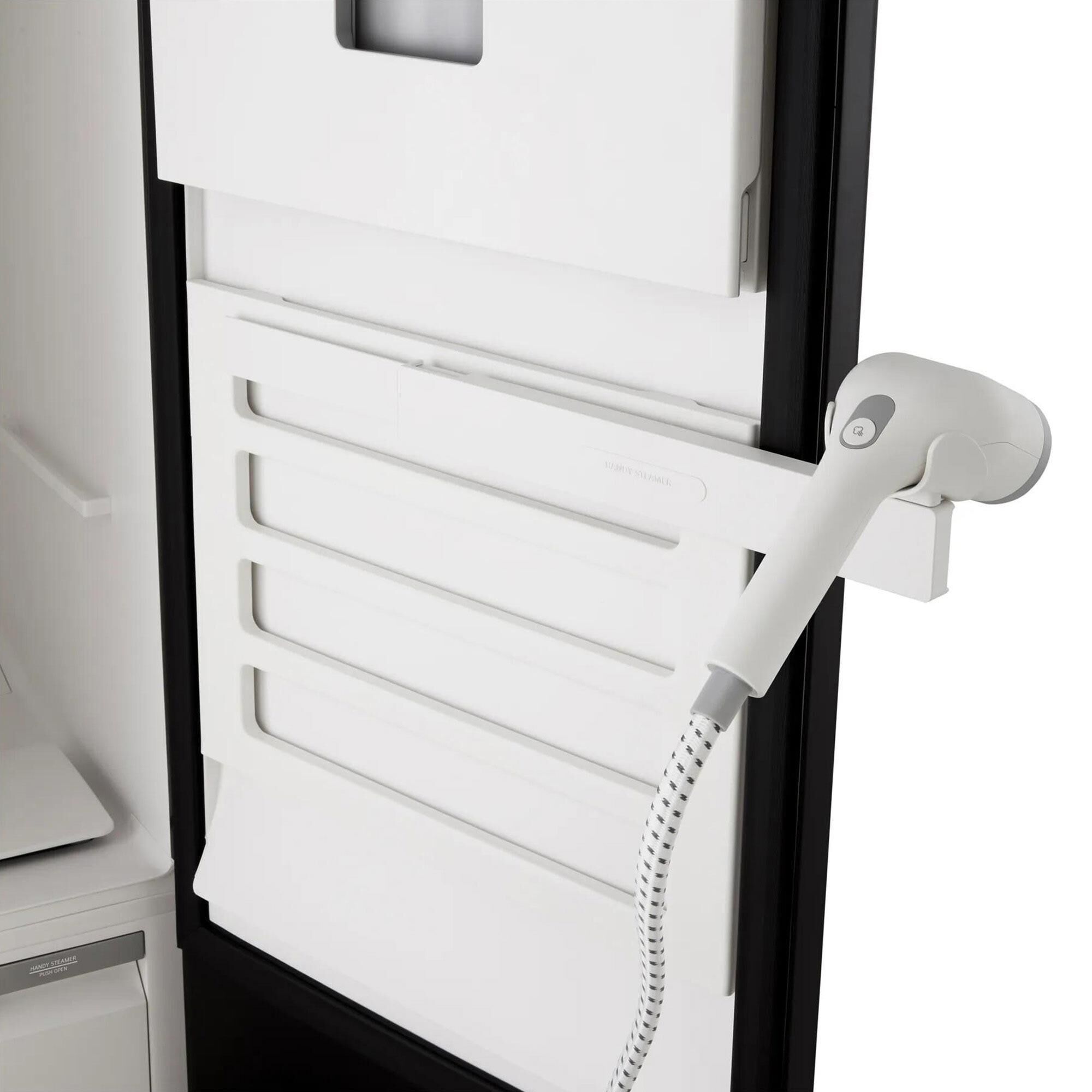 LG Styler Smart Steam Closet in Mirror