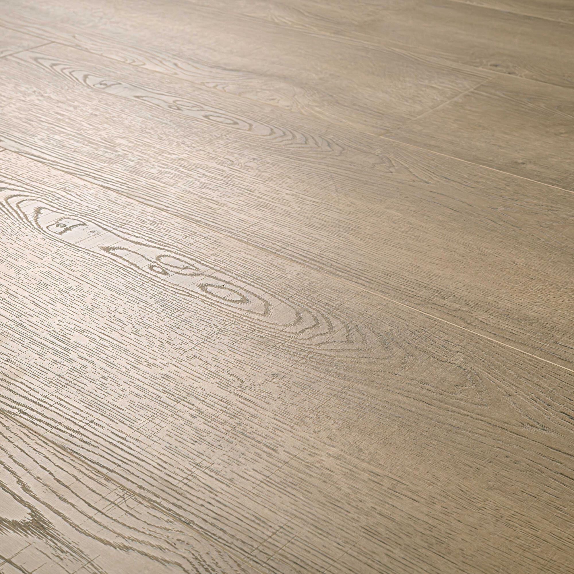 MS International Shorecliffs Brundinson 9