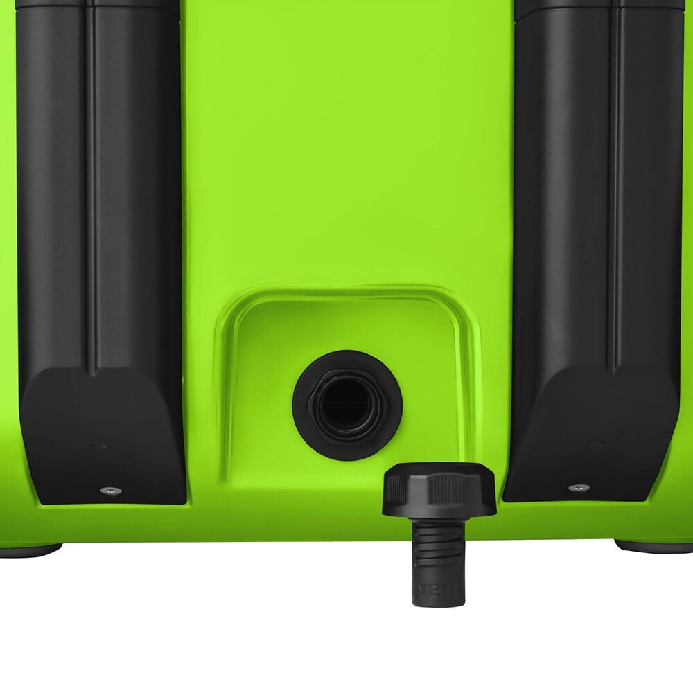 YETI Roadie 32 Wheeled Cooler in Venom, , large