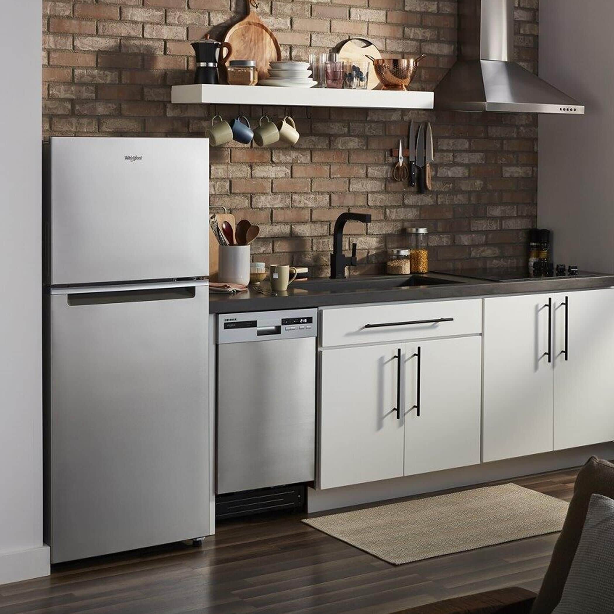 Whirlpool refrigerator 11.6 store cubic feet