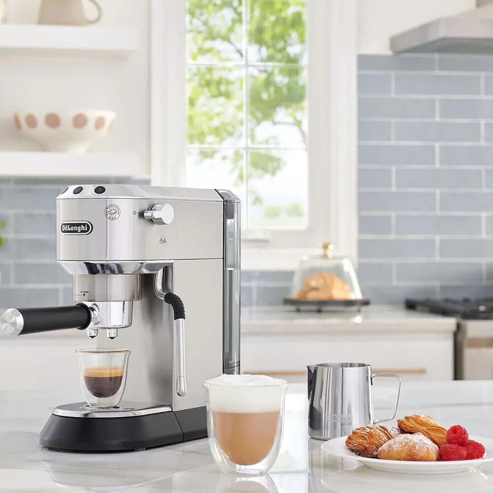 De'Longhi Dedica Arte Manual Coffee Machine