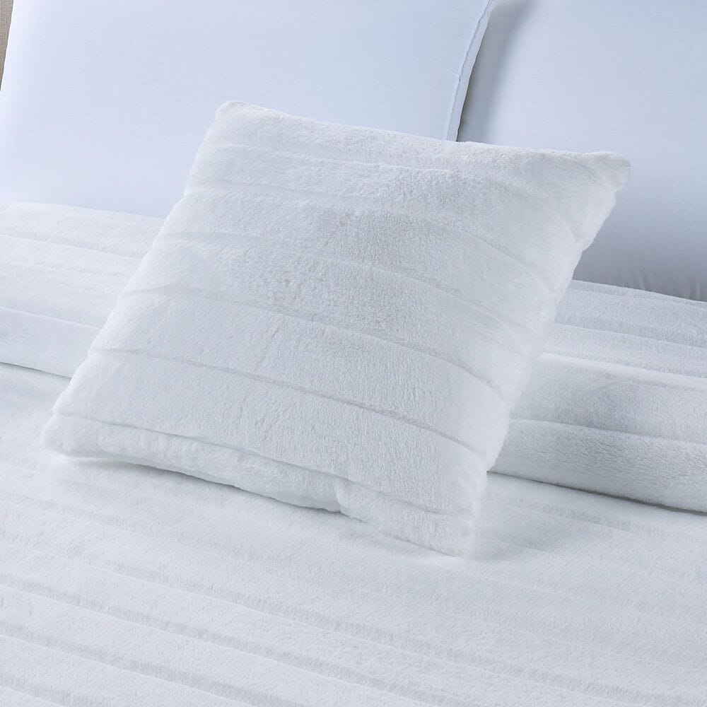 Jiangsu Royal Home 50&quot;x 60&quot; Plush Throw Pillow Set in White, , large