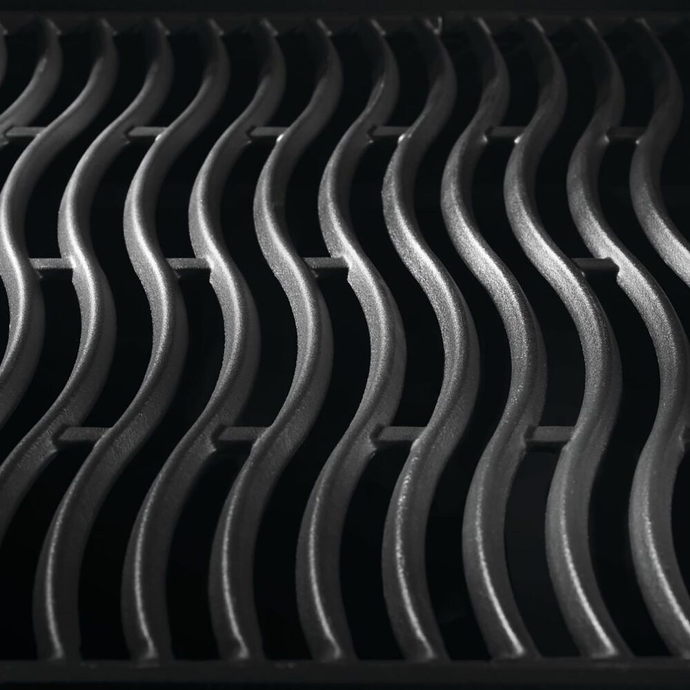 Napoleon Freestyle 365 Propane Gas Grill in Graphite Grey, , large