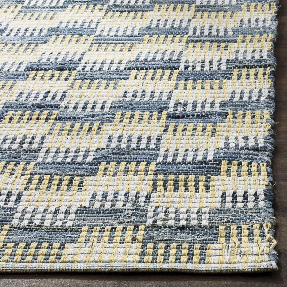 Safavieh Montauk Geometric 4&#39; x 6&#39; Gold and Multicolor Area Rug, , large