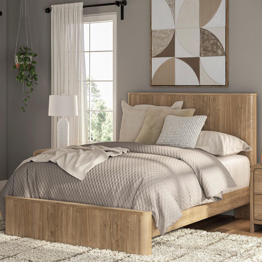 Ashley Gramburg Queen Panel Platform Bed in Warm Brown, , large