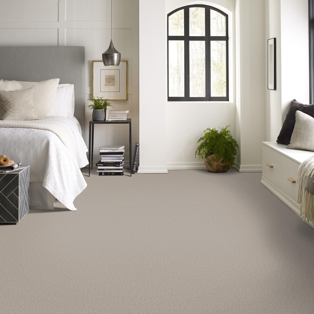 Philadelphia Champagne Taste I Carpet in Rock Crystal, , large