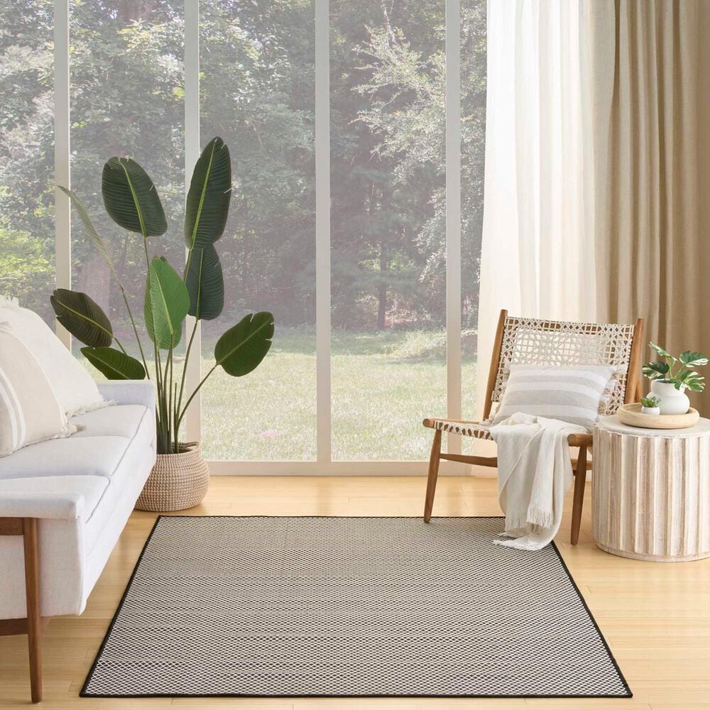 Nourison Courtyard Black and White 5&#39; x 7&#39; Indoor/Outdoor Area Rug, , large
