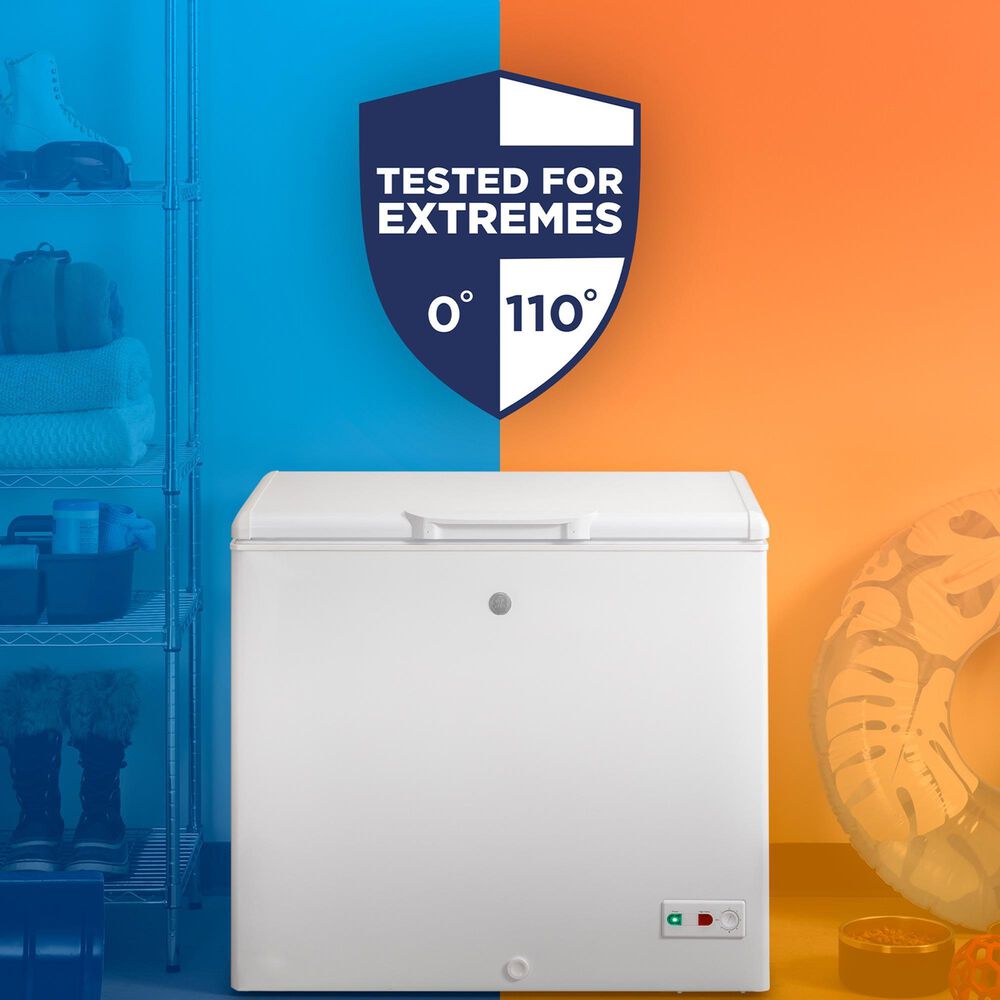 GE 8.8 Cu. Ft. Manual Defrost Chest Freezer in White, , large