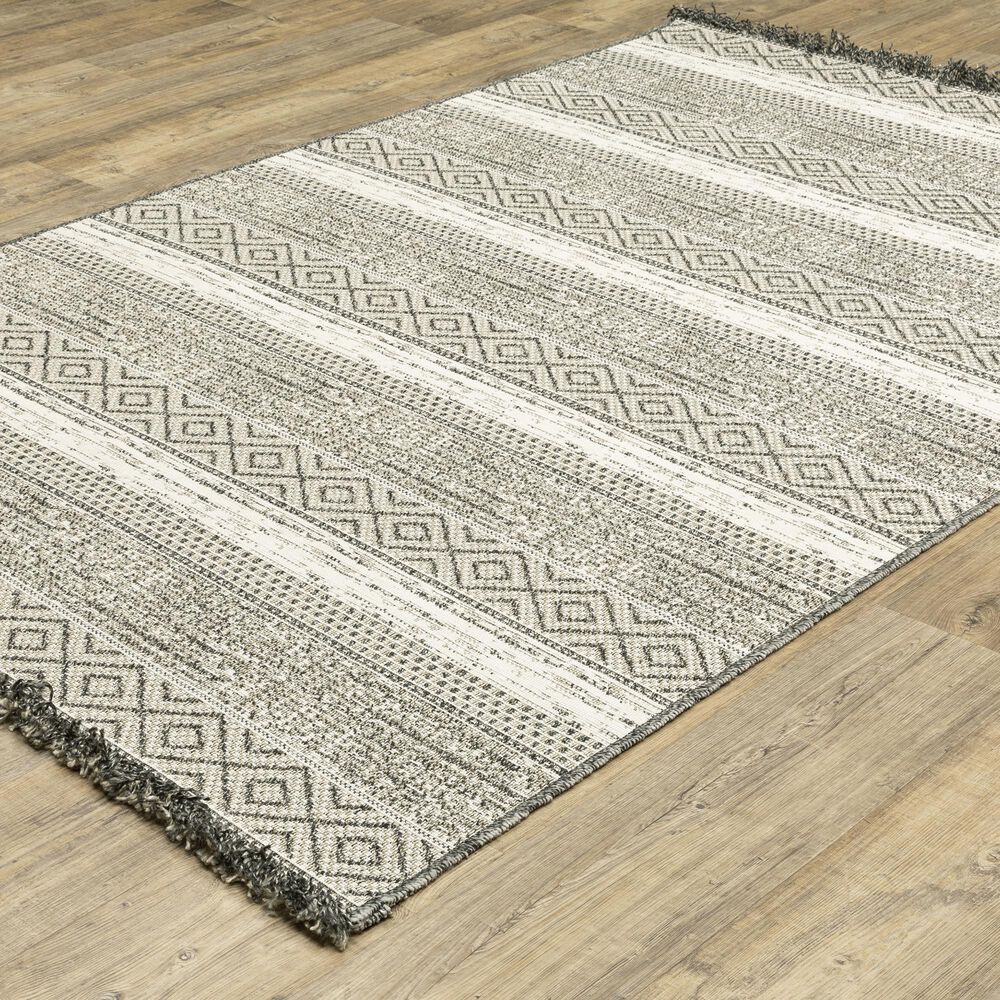 Oriental Weavers Gillian 1622E 5&#39;3&quot; x 7&#39;3&quot; Beige Area Rug, , large
