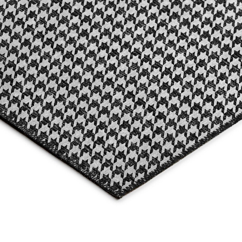 Dalyn Rug Company Hinton 2&#39;3&quot; x 10&#39; Black Indoor/Outdoor Runner, , large
