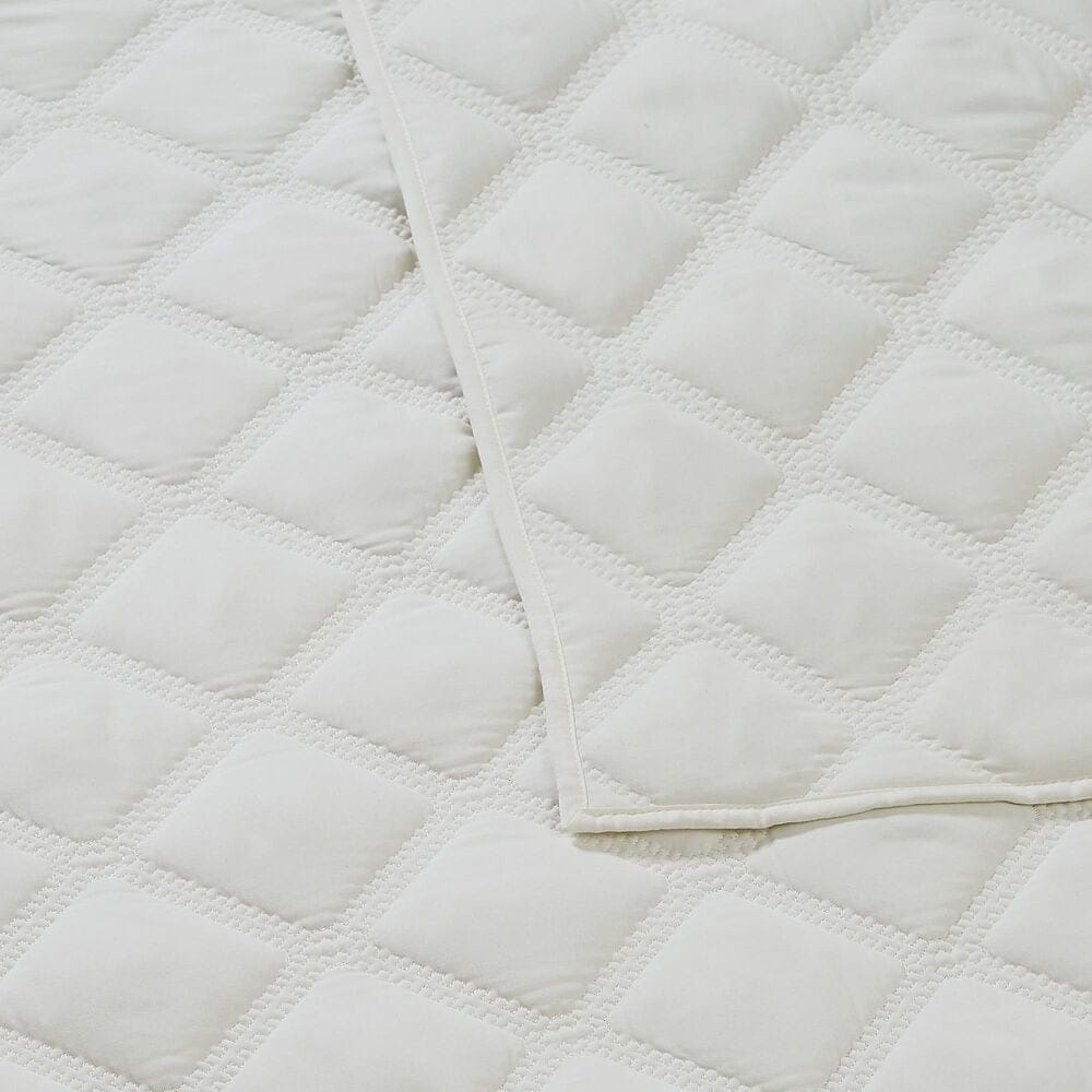 Pem America Truly Soft Everyday 3-Piece Full/Queen Quilt Set in Ivory, , large