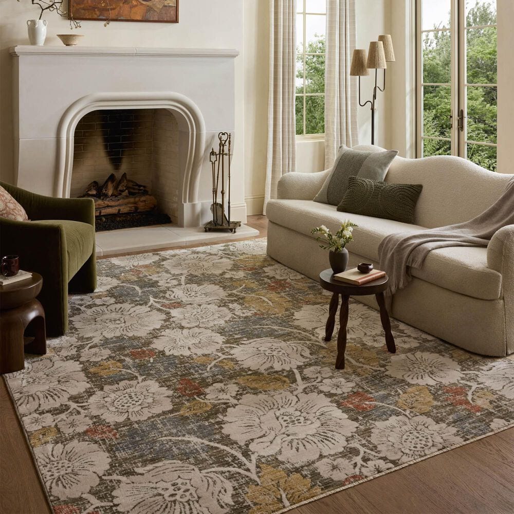 Loloi Eileen Olive and Multicolor 3&#39;11&quot; x 5&#39;7&quot; Area Rug, , large