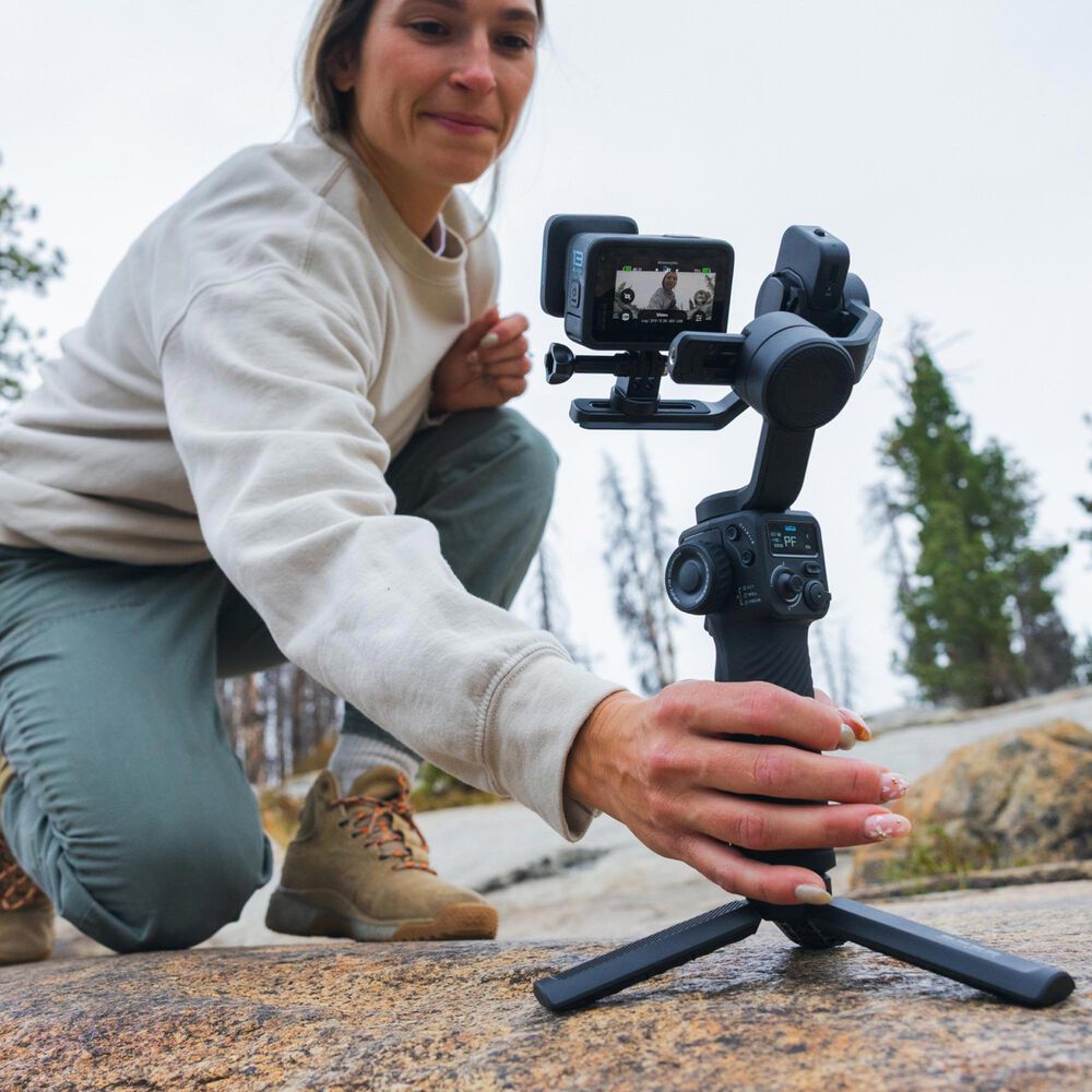 GoPro Fluid Pro AI 3-Axis Gimbal Stabilizer with AI Tracking in Black, , large