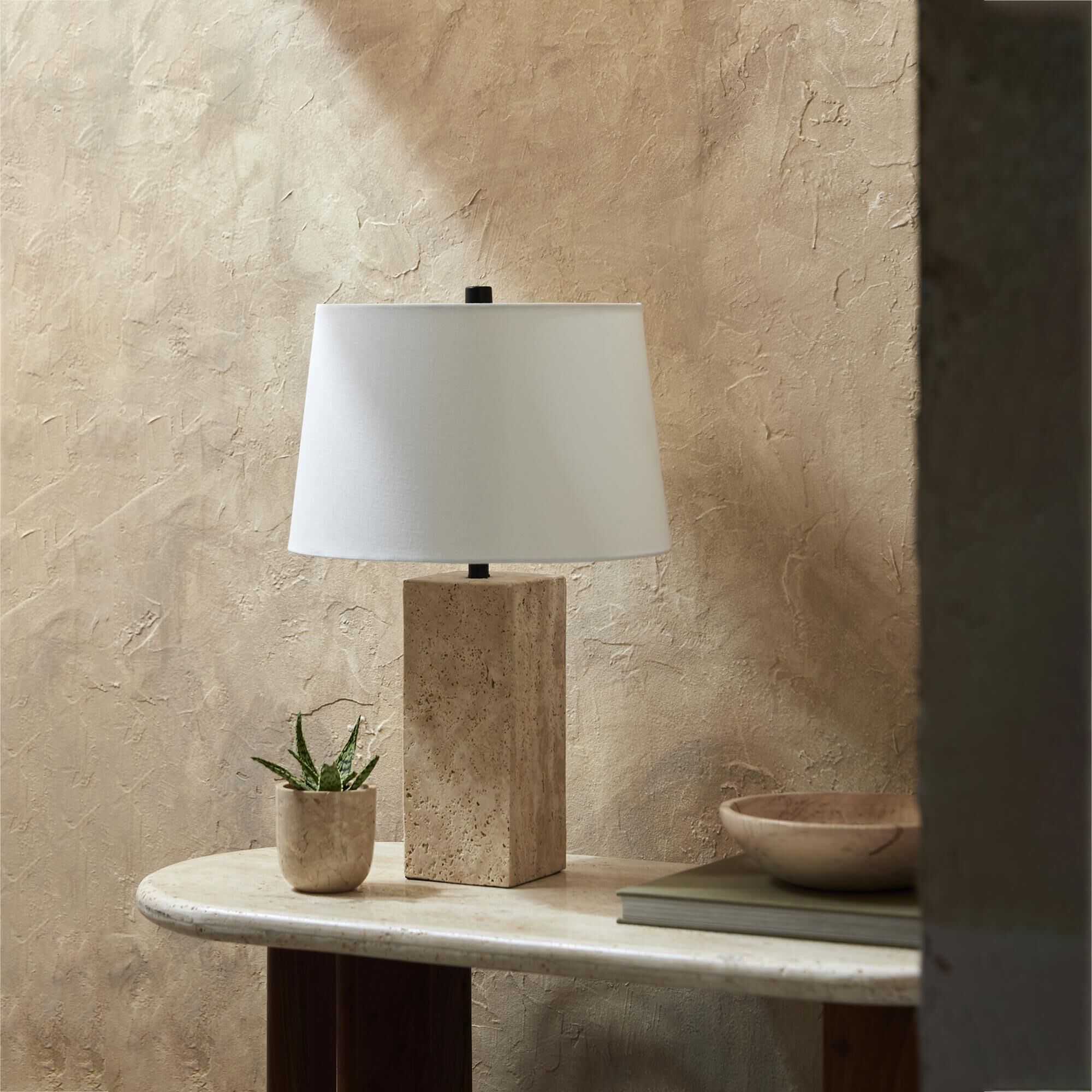 37B Agate Square Table Lamp in Natural Travertine