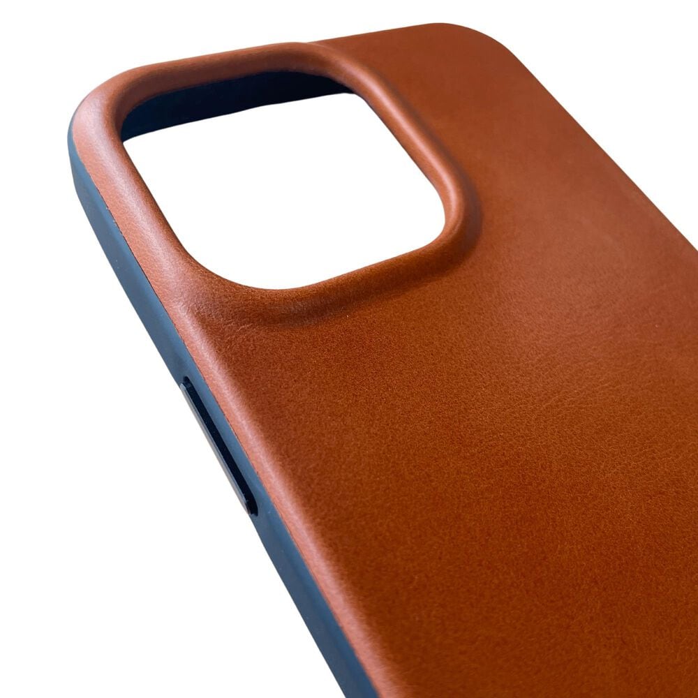 Bluebonnet Cases Minimalist Full-Grain Leather Case with MagSafe for iPhone 16 Pro in Saddle Tan, , large