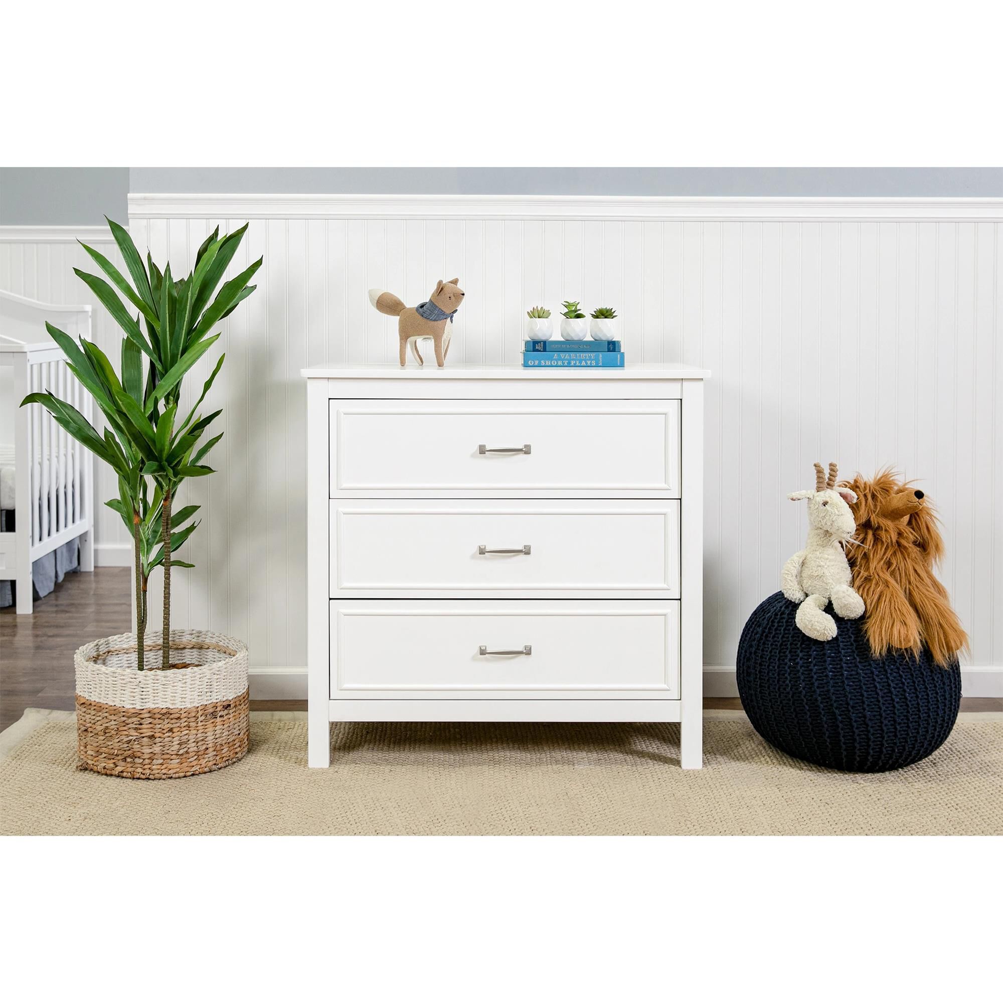 Davinci charlie store dresser white