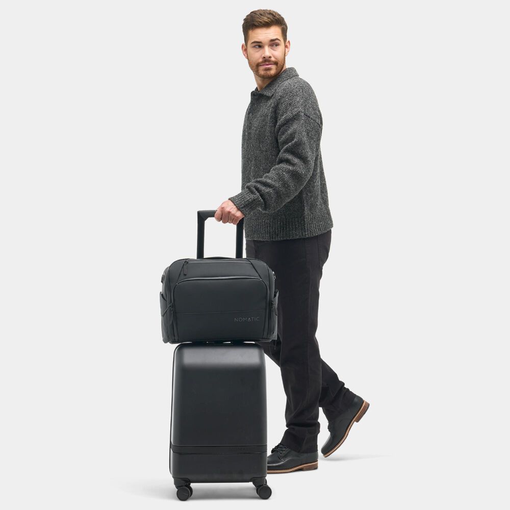 Nomatic Messenger Bag in Black, , large