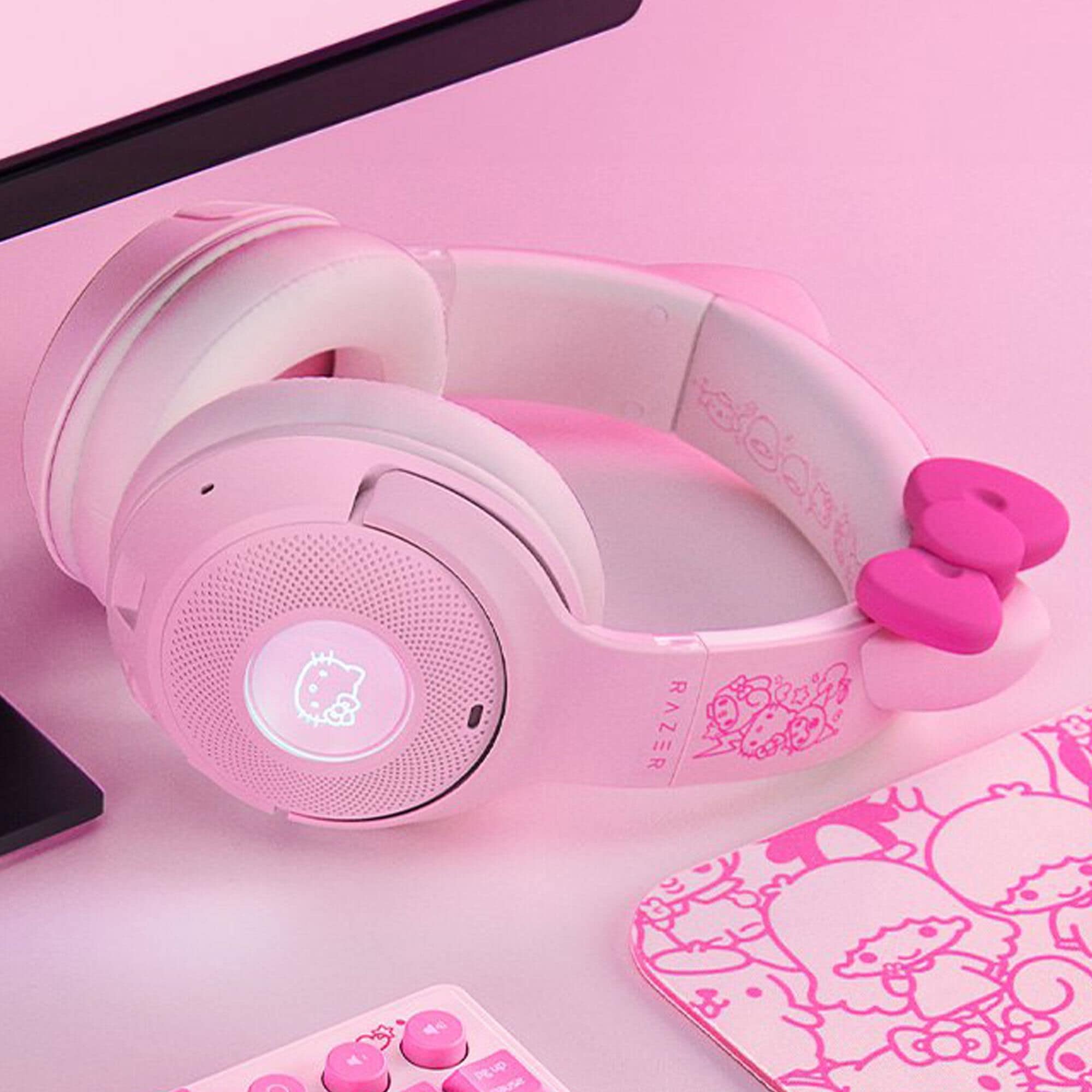 Razer Hello Kitty and Friends ワイヤレスヘッドホン Amazon.com: Razer Kraken BT Headset: Bluetooth 5.0-40ms Low
