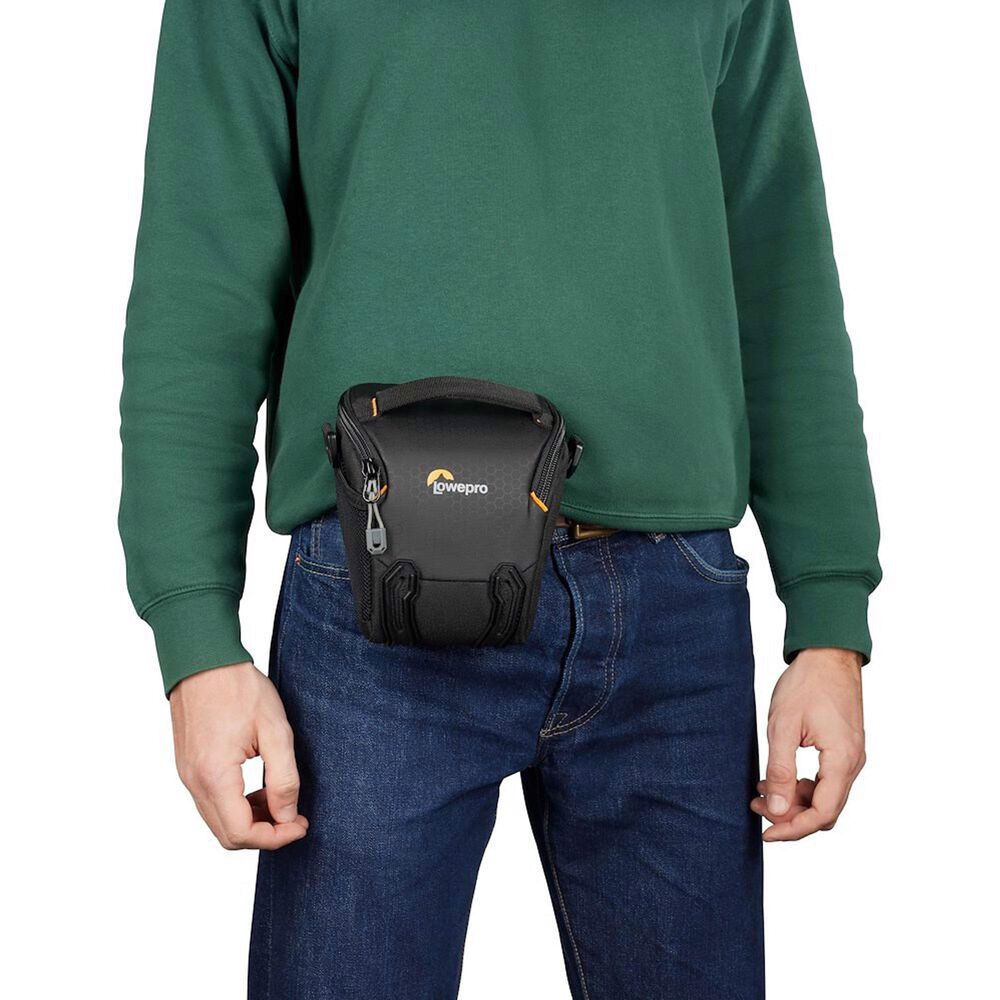 Lowepro Adventura TLZ 20 III Camera Case in Black, , large