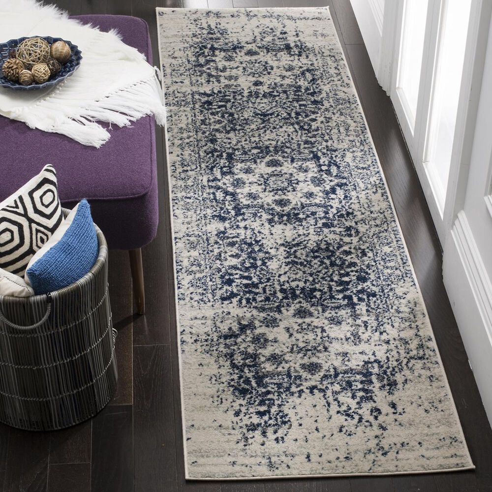 Safavieh Madison MAD603D-28 2&#39;3&quot; x 8&#39; Cream/Navy Runner, , large