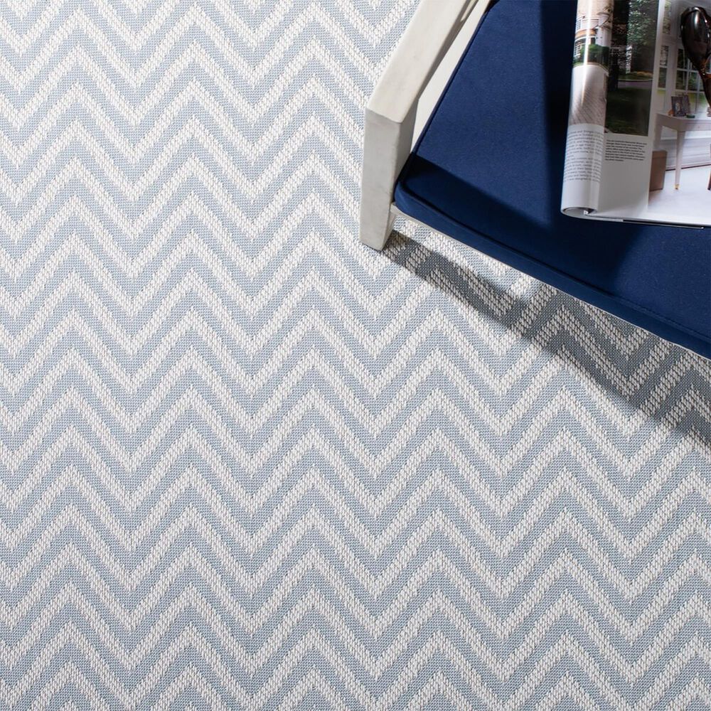 Safavieh Martha Stewart Cyprus Chevron 5&#39;5&quot; x 7&#39;7&quot; Grey and Cream Area Rug, , large
