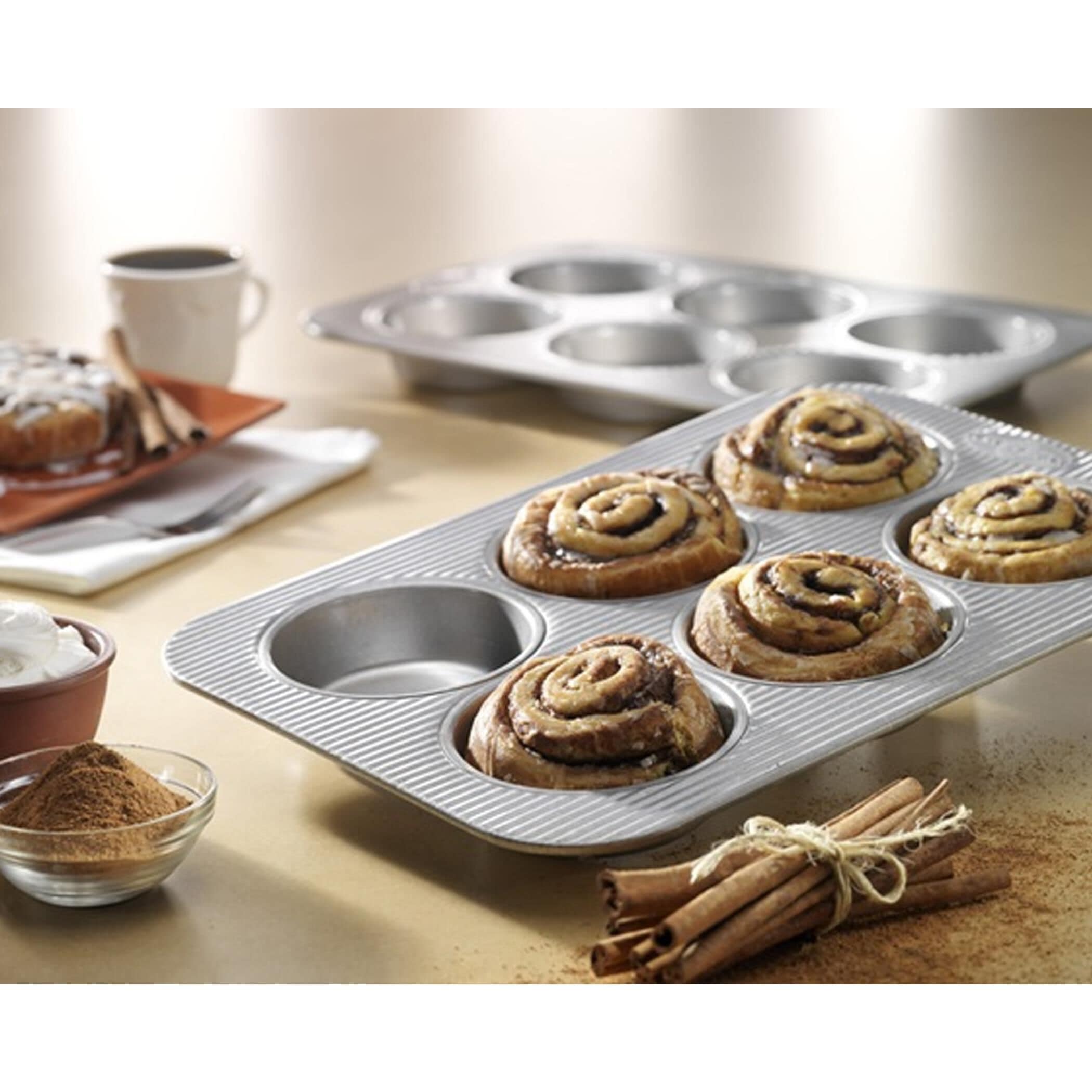 USA Pan Mini 6 Well Round Cake Pan NFM
