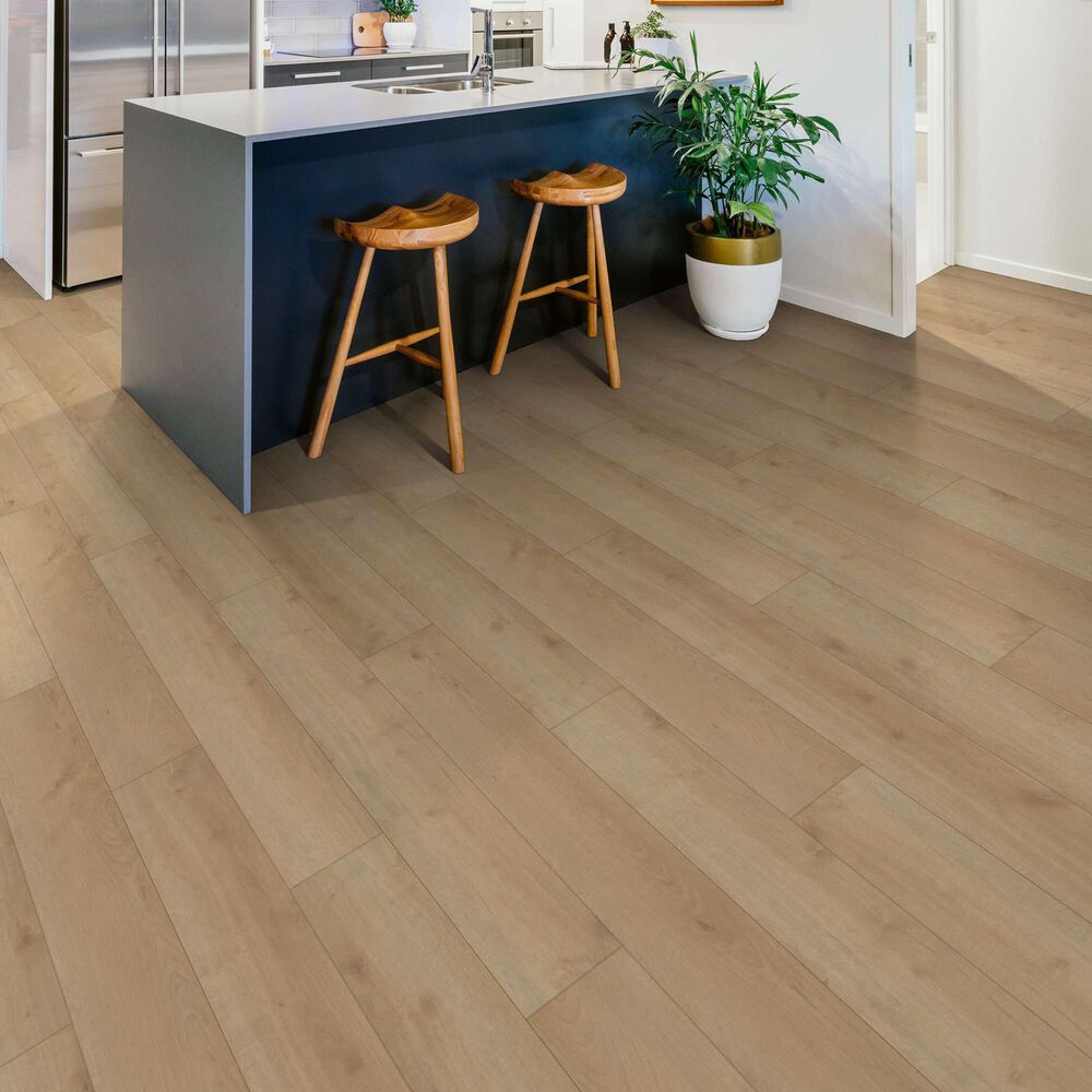 Shaw Intrigue Plus Soft Maple 8" x 48" Laminate, , large