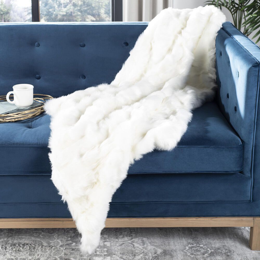 Safavieh Throw in Snow White, , large