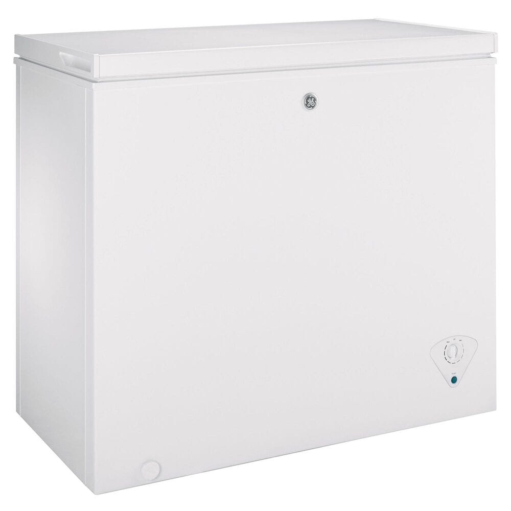 GE Appliances 7.0 Cu. Ft. Manual Defrost Chest Freezer in White, , large