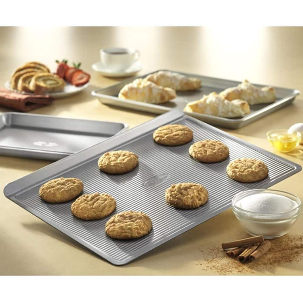 USA Pan 3 Piece Bakeware Set, , large