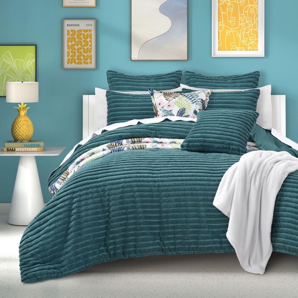 J. Queen New York Darby 2-Piece Twin/Twin XL Comforter Set in Teal, , large