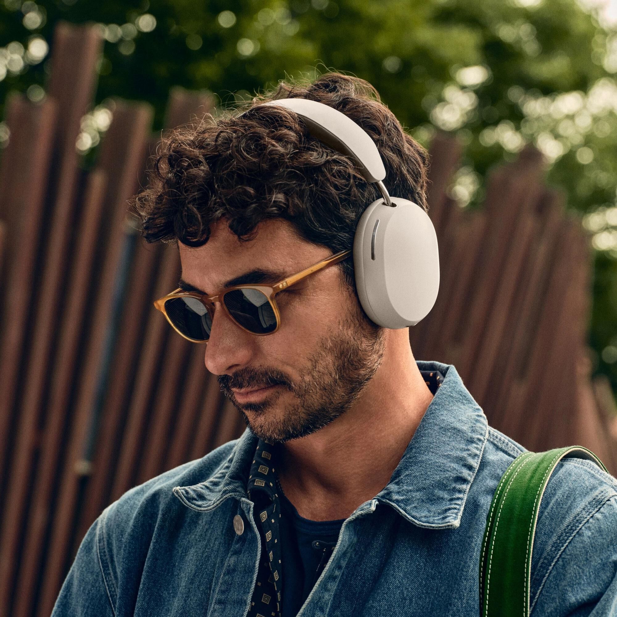 SONOS Ace Wireless Noise-Canceling Over Ear Headphones in Soft