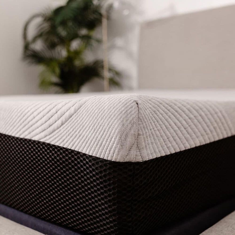 Hearth and Haven Comfort Firm Gel Memory Foam Twin XL Mattress, , large