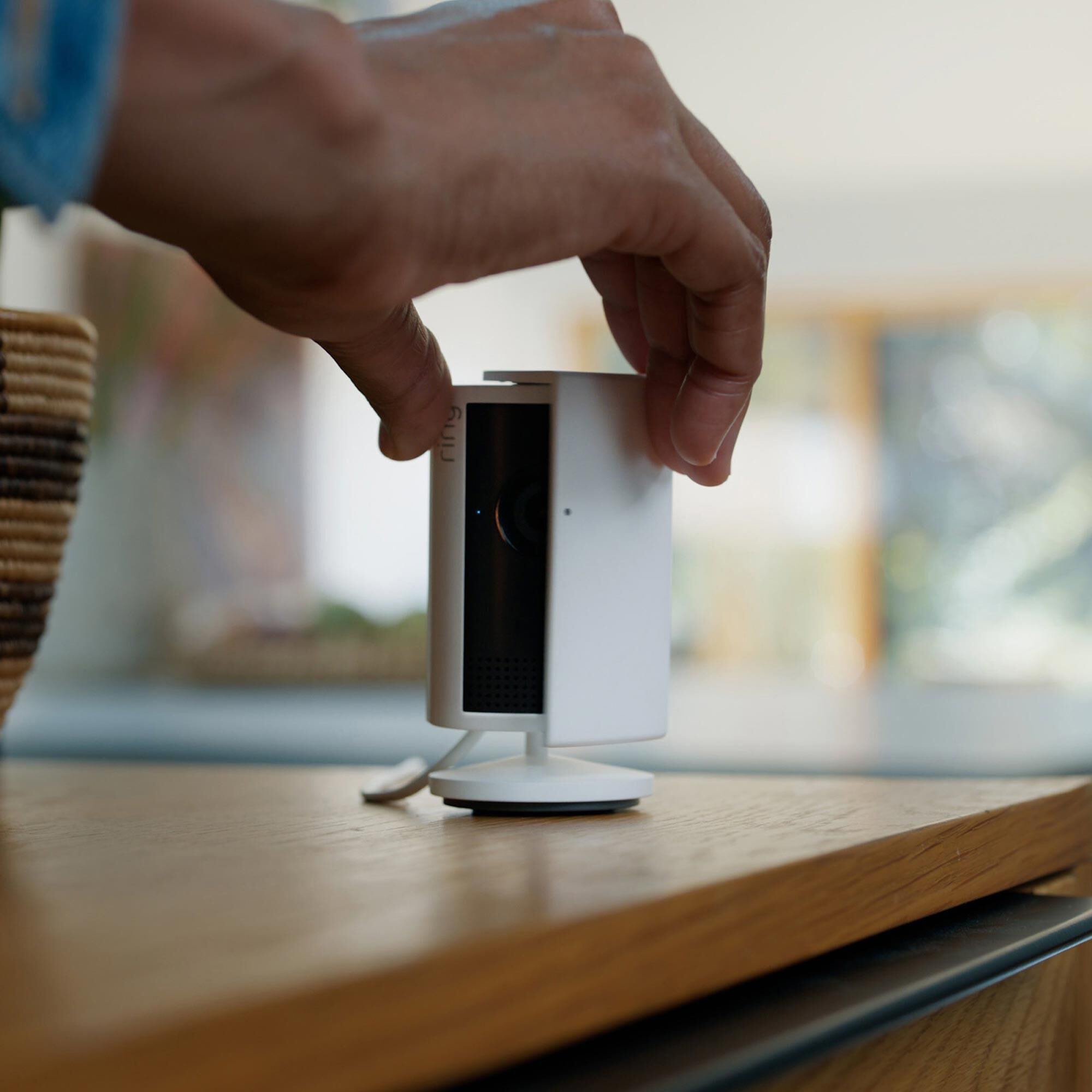 Ring Indoor Cam Plus in White