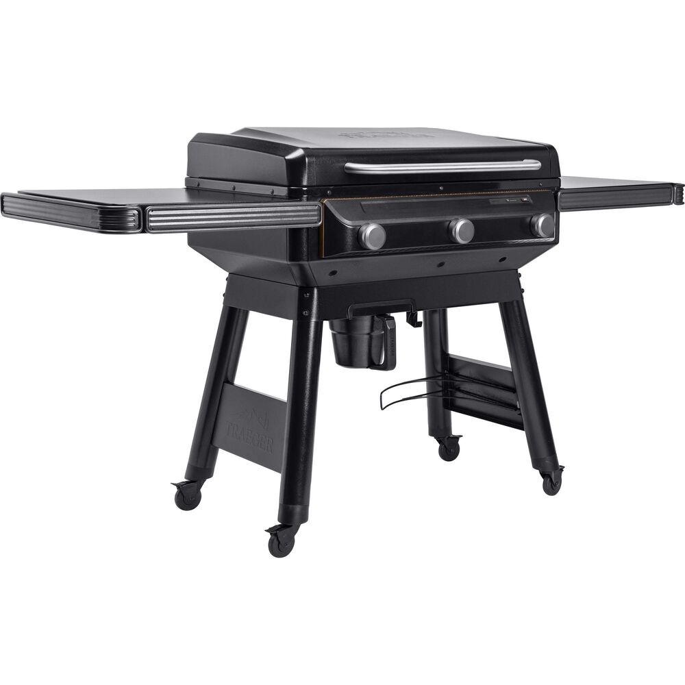 Traeger Grills Flatrock Flat Top Grill in Black, , large