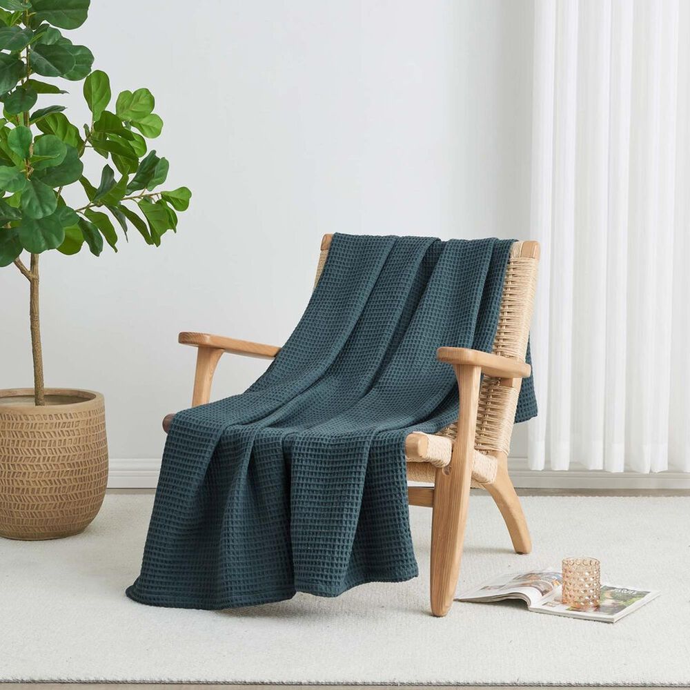 Trade Linker Full/Queen Waffle Weave Knit Throw Blanket in Indigo, , large