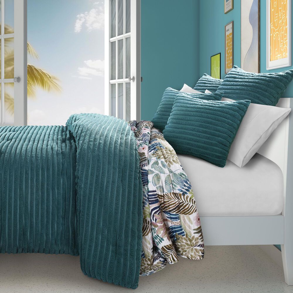 J. Queen New York Darby 2-Piece Twin/Twin XL Comforter Set in Teal, , large