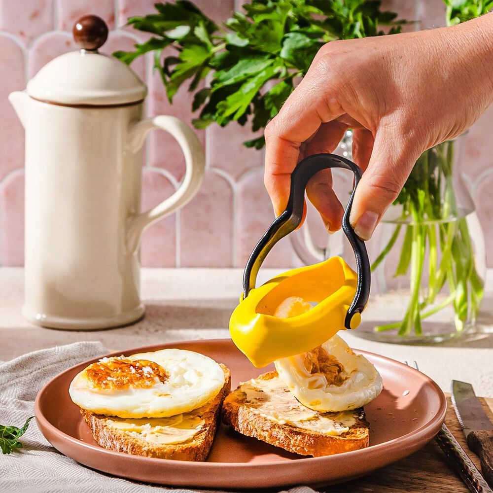 Dreamfarm Flegg Flip Serve Egg Ring in Yellow and Black &#40;Set of 2&#41;, , large