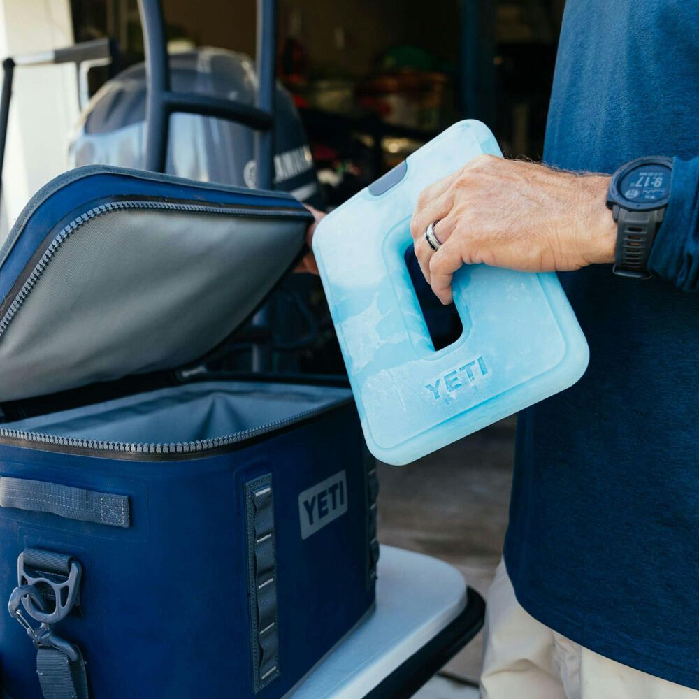 YETI Medium Ice Sheet in Blue, , large