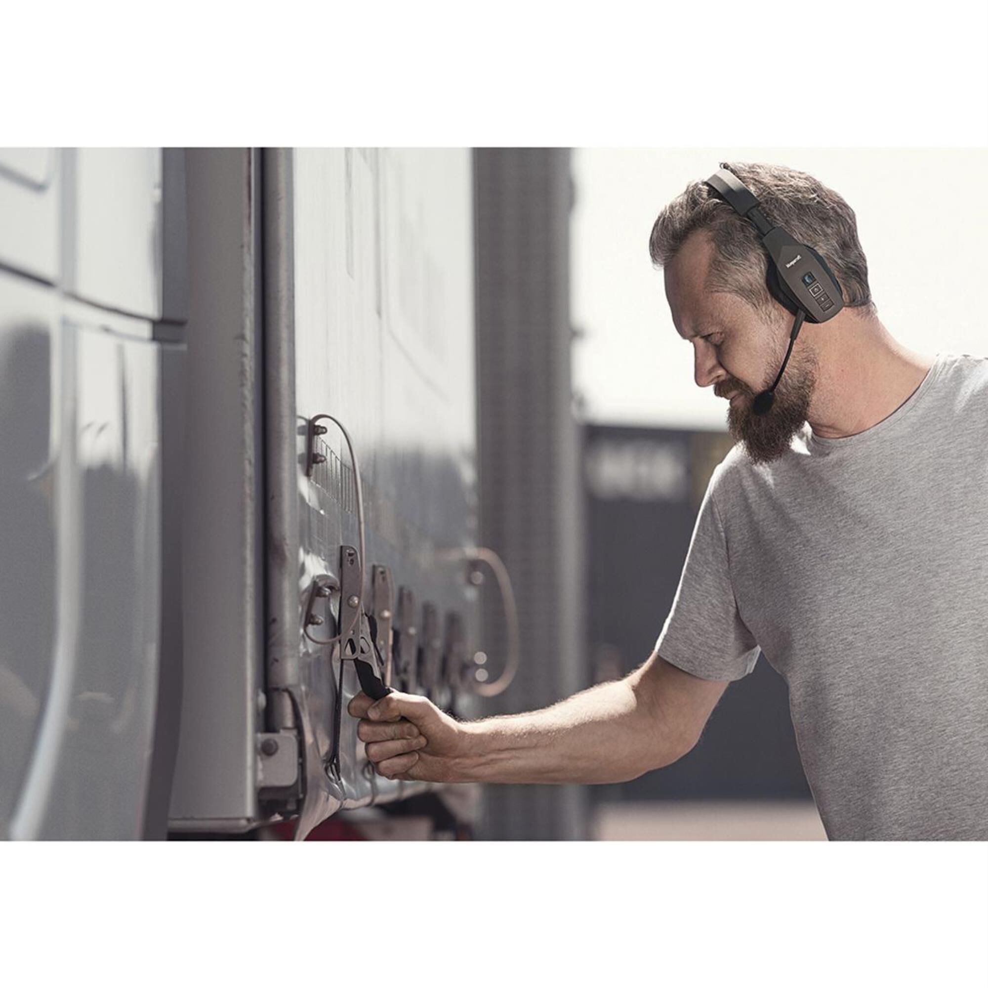 BlueParrott B550 XT Premium Headset with Noise Cancellation NFM